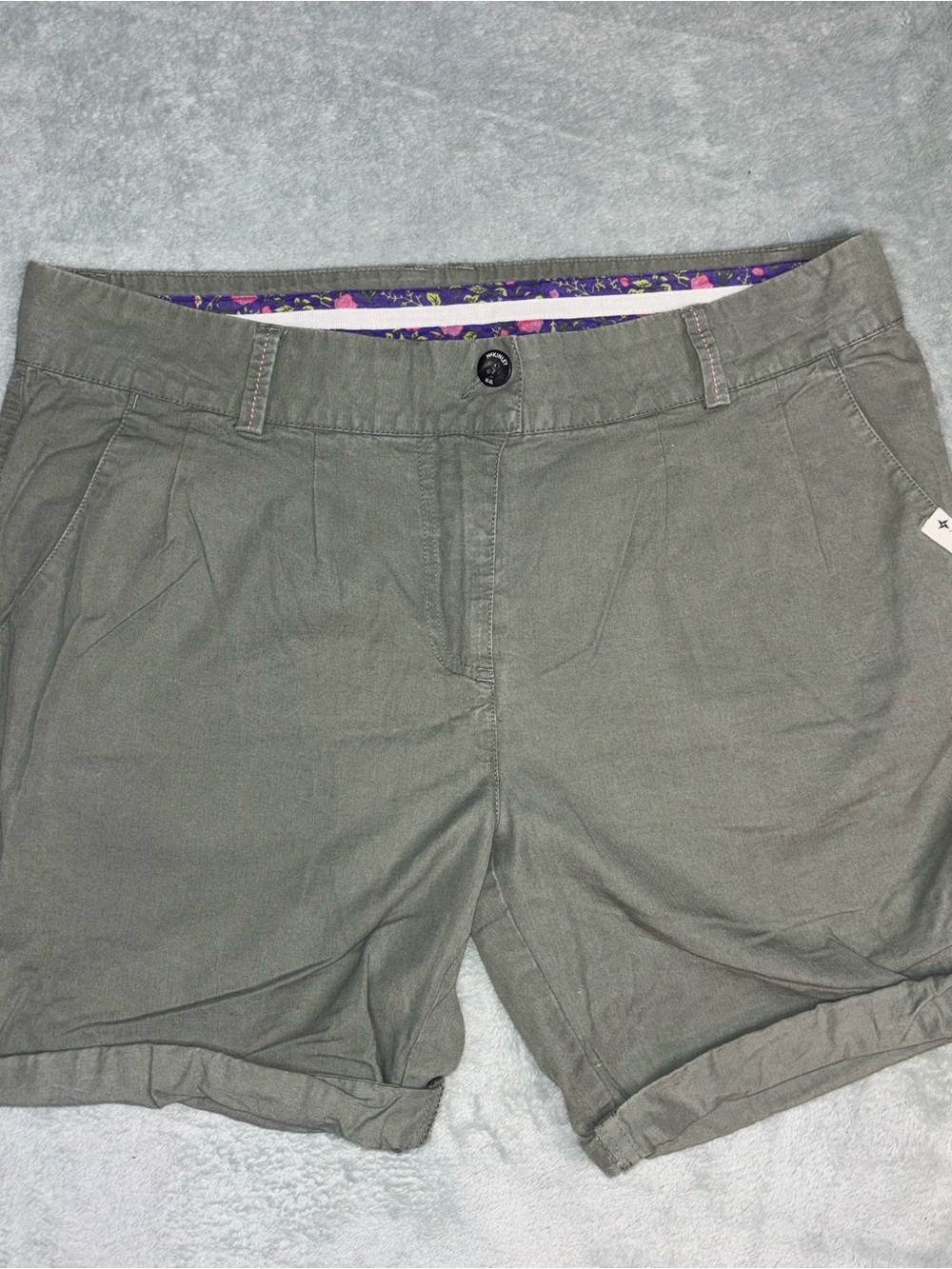 Mckinley women’s shorts size medium